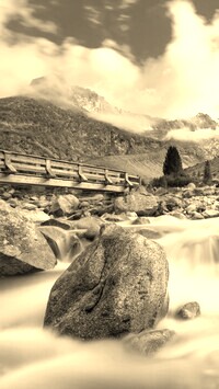 Sepia