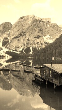 Sepia