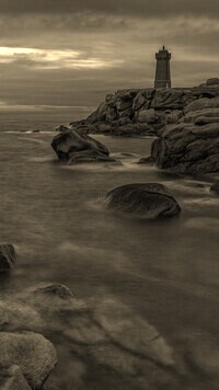 Sepia