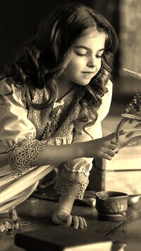 Sepia