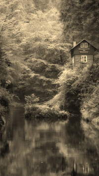 Sepia