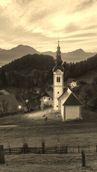 Sepia