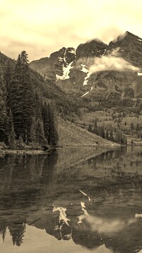 Sepia