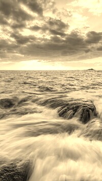 Sepia