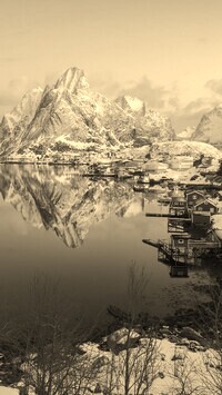 Sepia