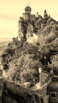 Sepia