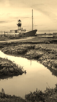 Sepia