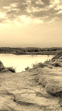 Sepia