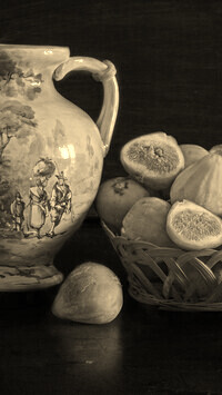 Sepia
