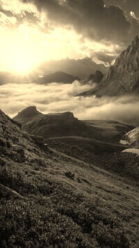 Sepia