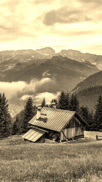 Sepia