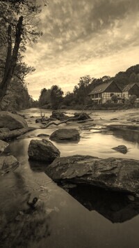 Sepia