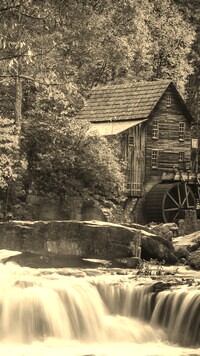 Sepia
