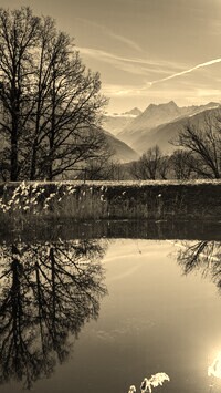 Sepia