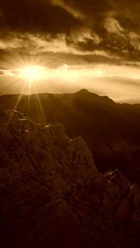 Sepia