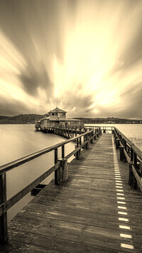 Sepia