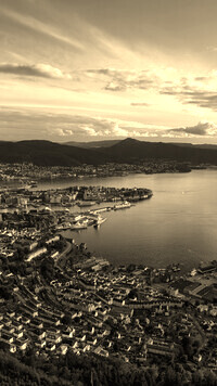 Sepia
