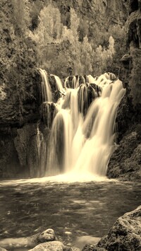 Sepia