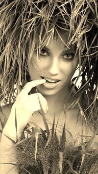 Sepia