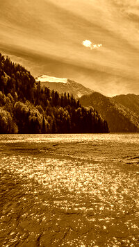 Sepia