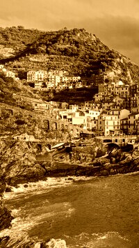 Sepia