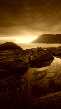Sepia