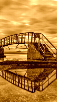 Sepia