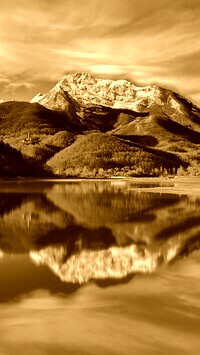 Sepia
