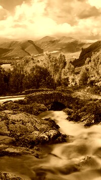 Sepia