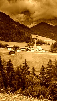 Sepia
