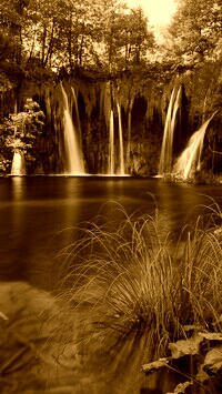 Sepia