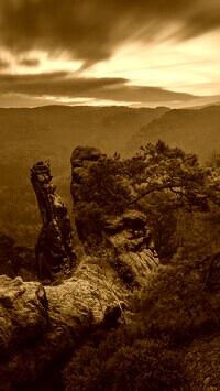 Sepia
