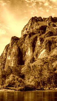 Sepia
