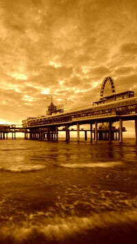 Sepia
