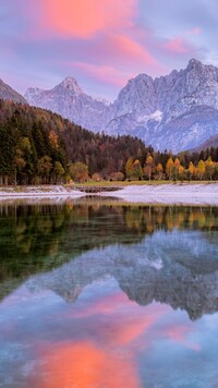 Alpy Julijskie i jezioro Lake Jasna