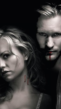 Anna Paquin i Alexander Skarsgard