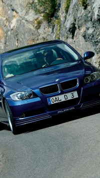 BMW E36 na drodze