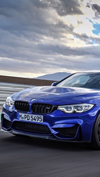 BMW M4 CS