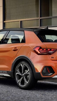 Bok Audi A1 Citycarver