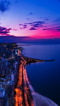 Chicago nocą z lotu ptaka