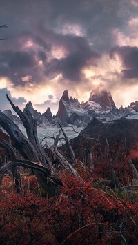 Chmury nad górą Fitz Roy