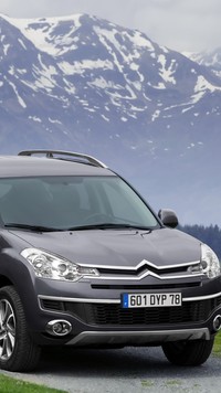 Citroen C-Crosser