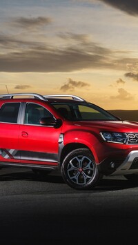 Dacia Duster Techroad bokiem