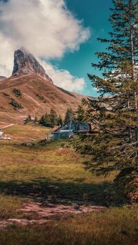 Domek w szwajcarskich górach