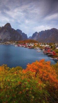 Domy na Lofotach w Norwegii