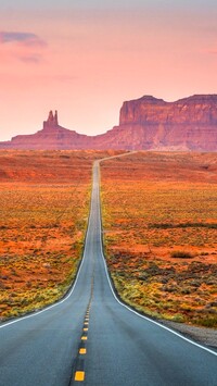 Droga do Doliny Pomników na wyżynie Kolorado