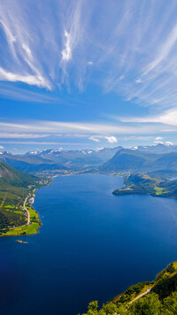 Fiord Orstafjorden w Norwegii