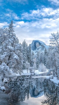 Góra Half Dome i rzeka Merced River