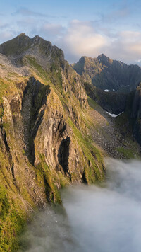 Góry Skandynawskie we mgle