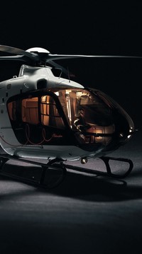 Helikopter nocą